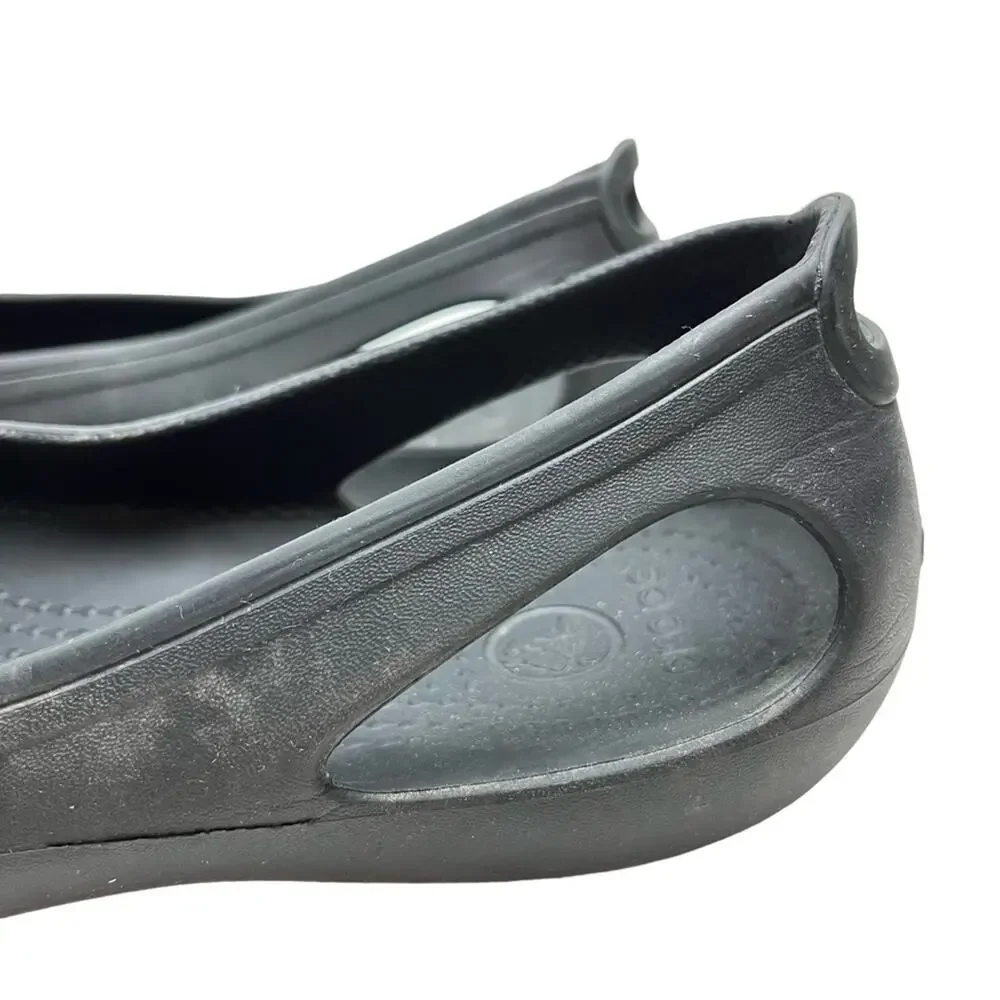 CROCS Black Slip On Round Toe Rubber Waterproof Flats Loafers Casual Shoes sz 8